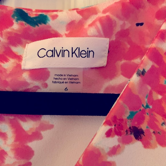 Calvin Klein Dress with pink hydrangeas print - Picture 4 of 10